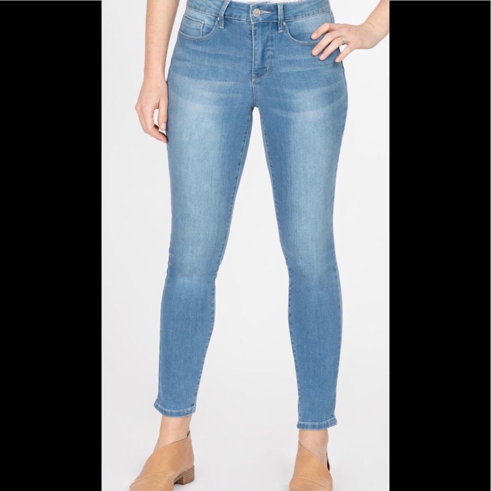 Women’s  jeans